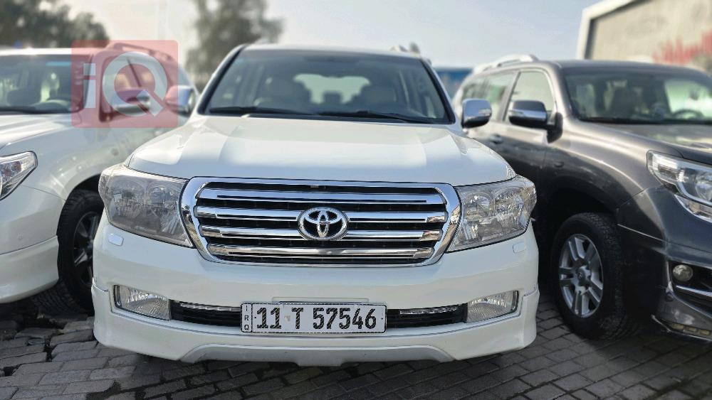 تويوتا لاندكروزر